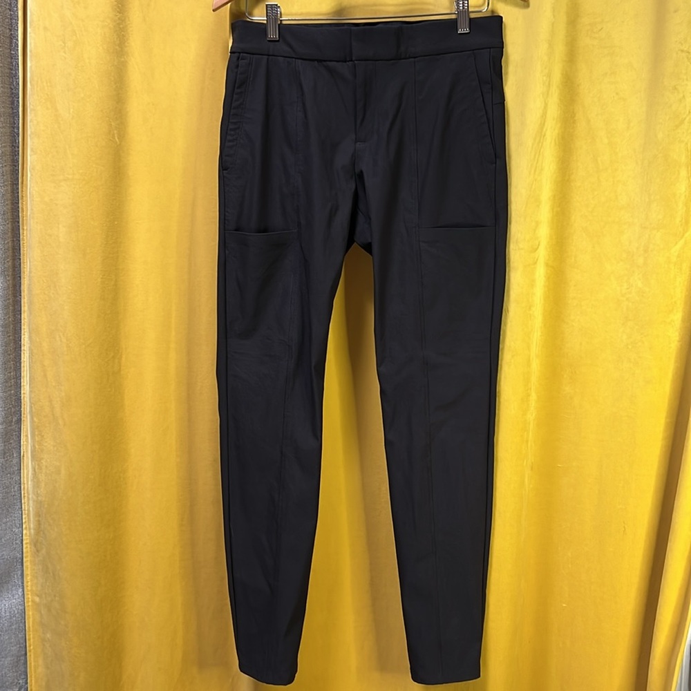 Athleta Wander Stash Skinny Pant